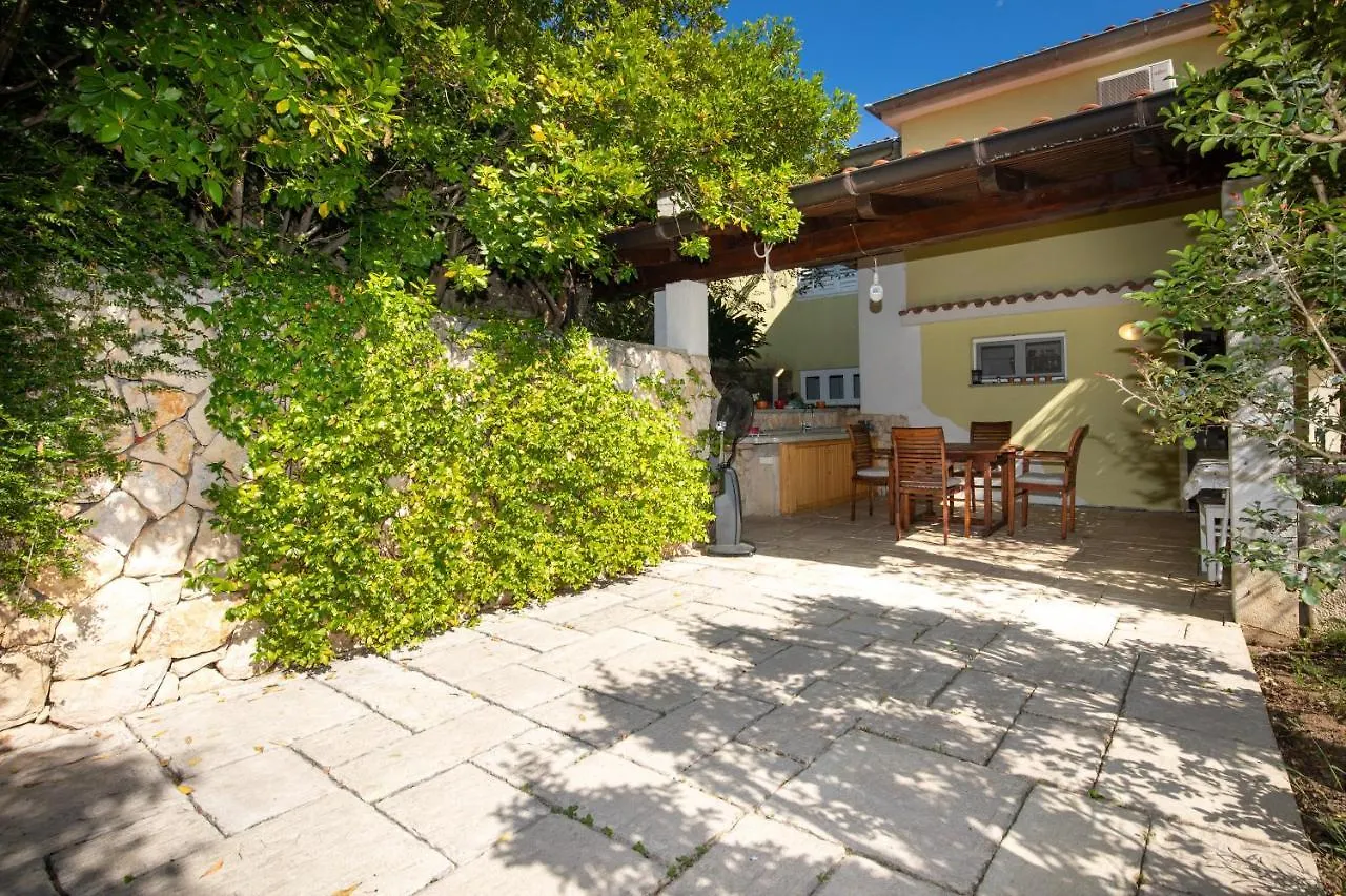 Apartment Portapisana Just 50M From The Beach Krk Town 0*,  Κροατία