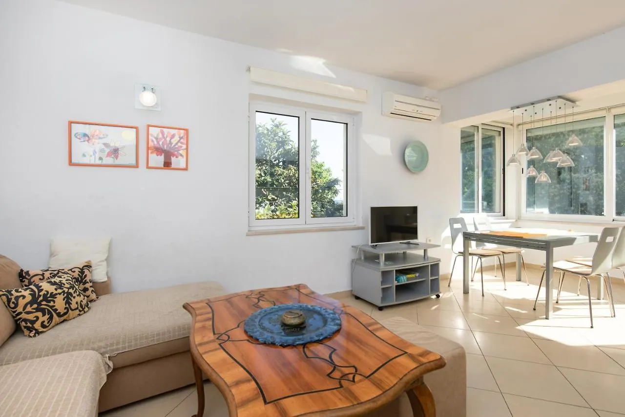 Apartment Portapisana Just 50M From The Beach Krk Town