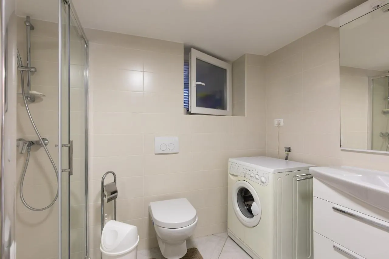 Apartment Portapisana Just 50M From The Beach Krk Town